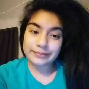 Meet your Posher, Iris